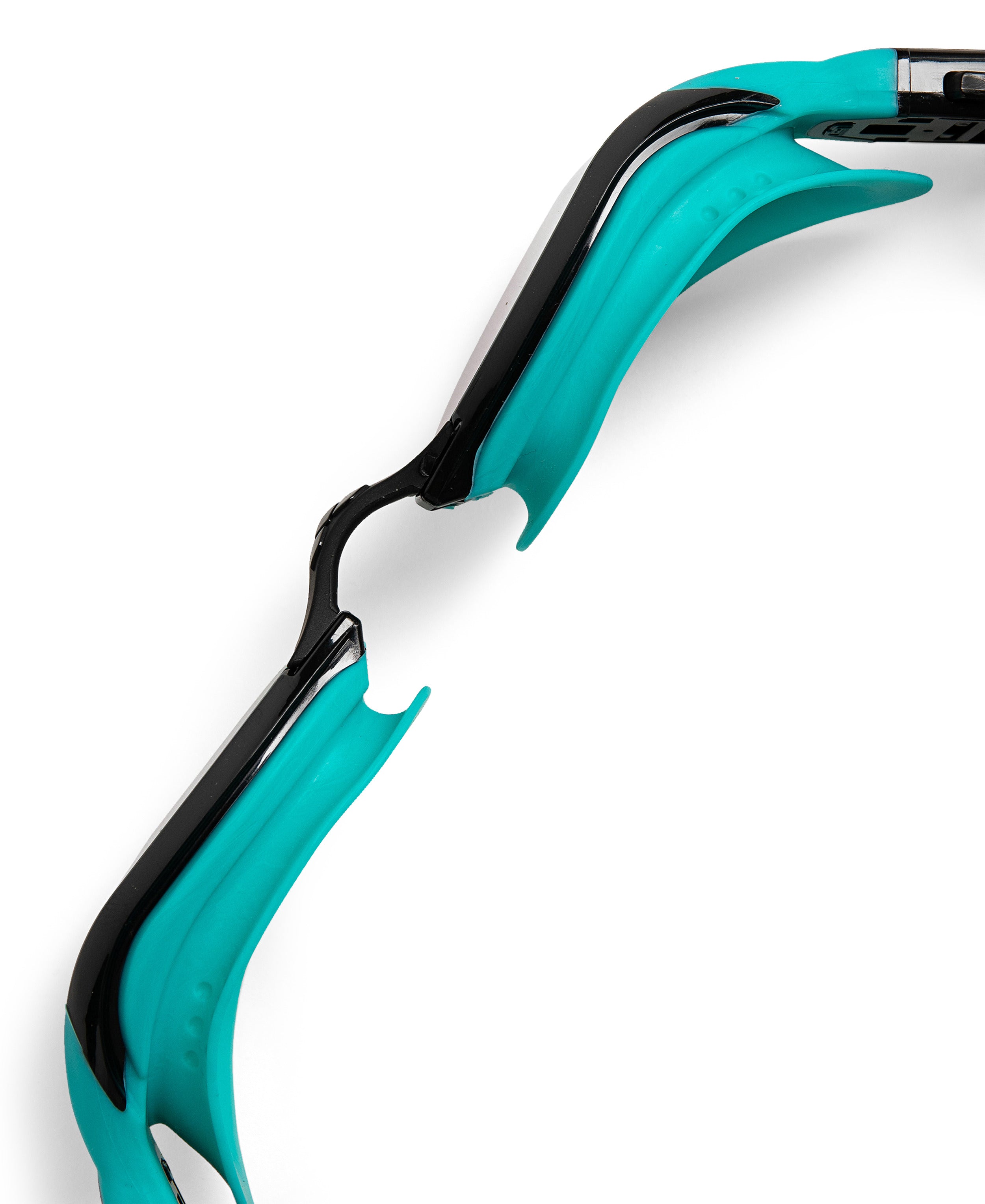 ARENA Goggles COBRA TRI SWIPE MIRROR 002508 110 Emerald Peacock ARENA Goggles COBRA TRI SWIPE MIRROR 002508 110 Emerald Peacock