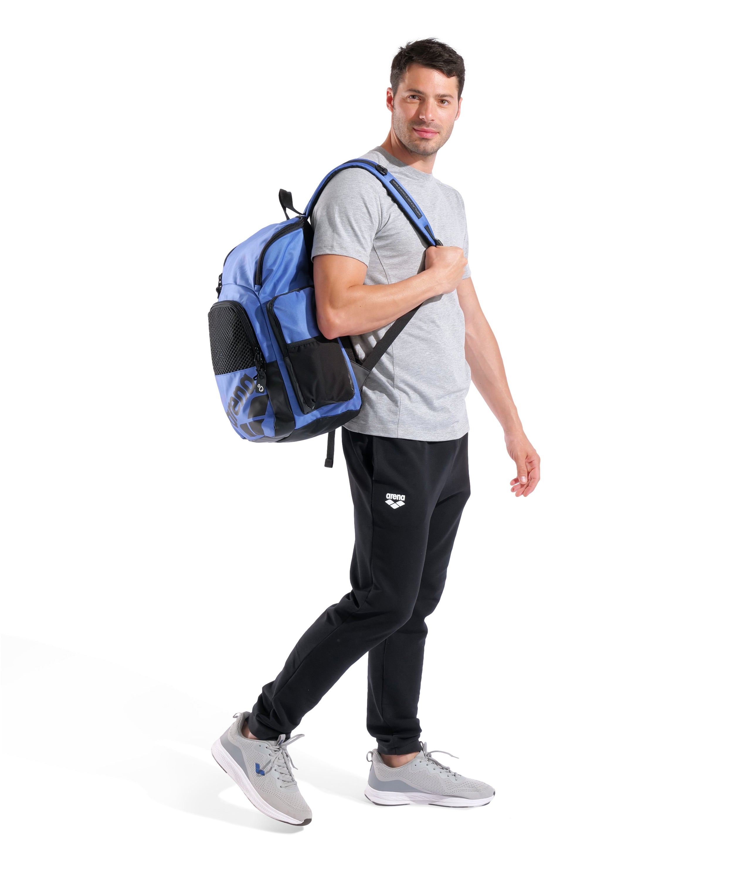 ARENA One Go Backpack 35 lt 010229500 Royal ARENA One Go Backpack 35 lt 010229500 Royal