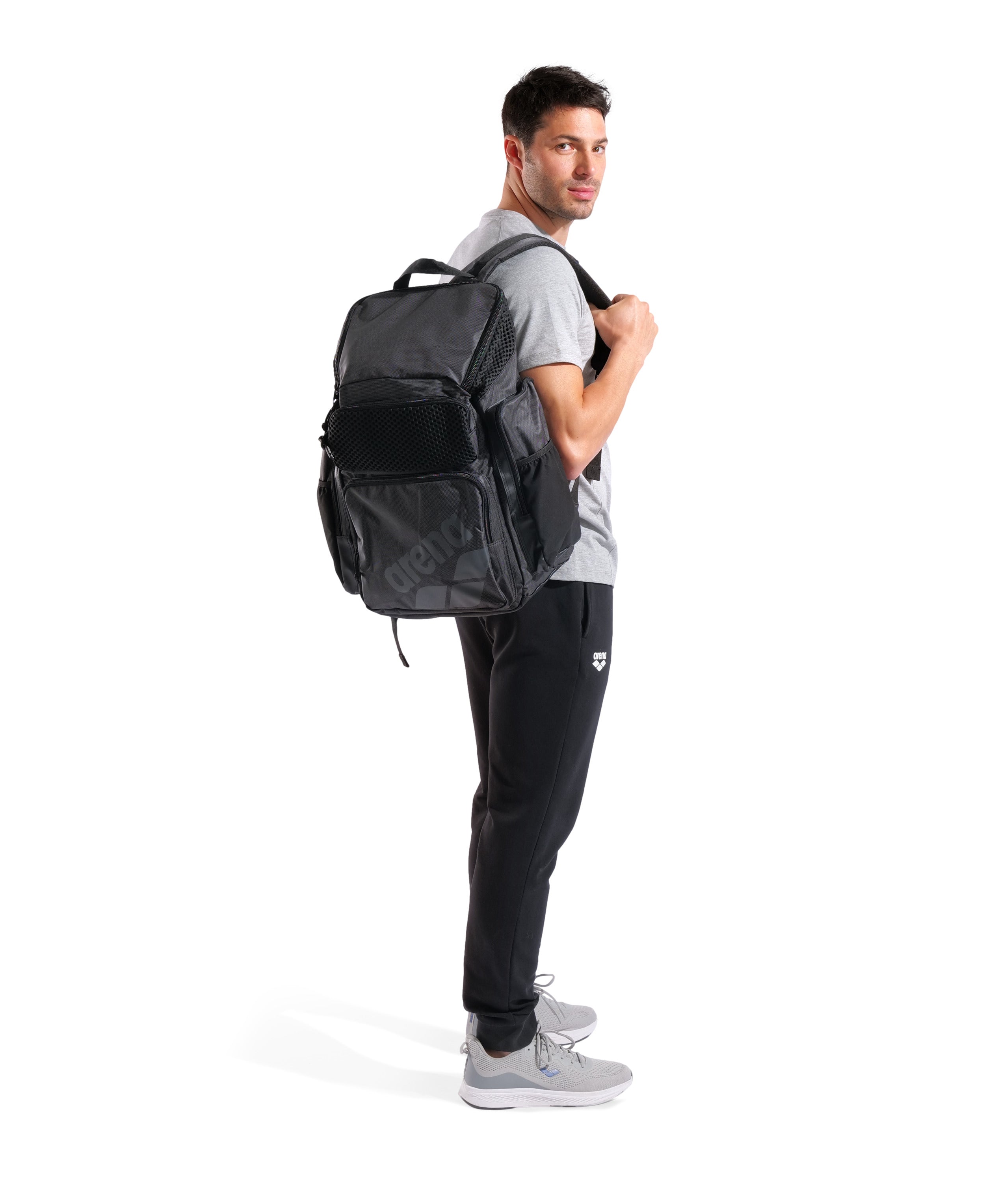 ARENA One Go Backpack 45 lt 010231100 Black ARENA One Go Backpack 45 lt 010231100 Black