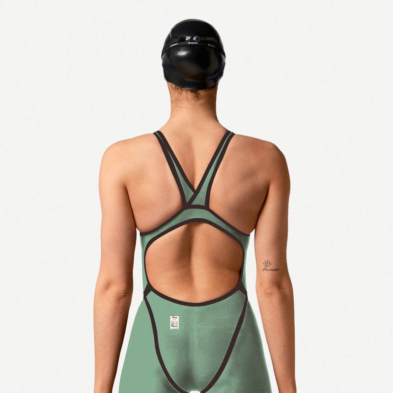 AKRON Ultraskin Woman Open Velvet 757