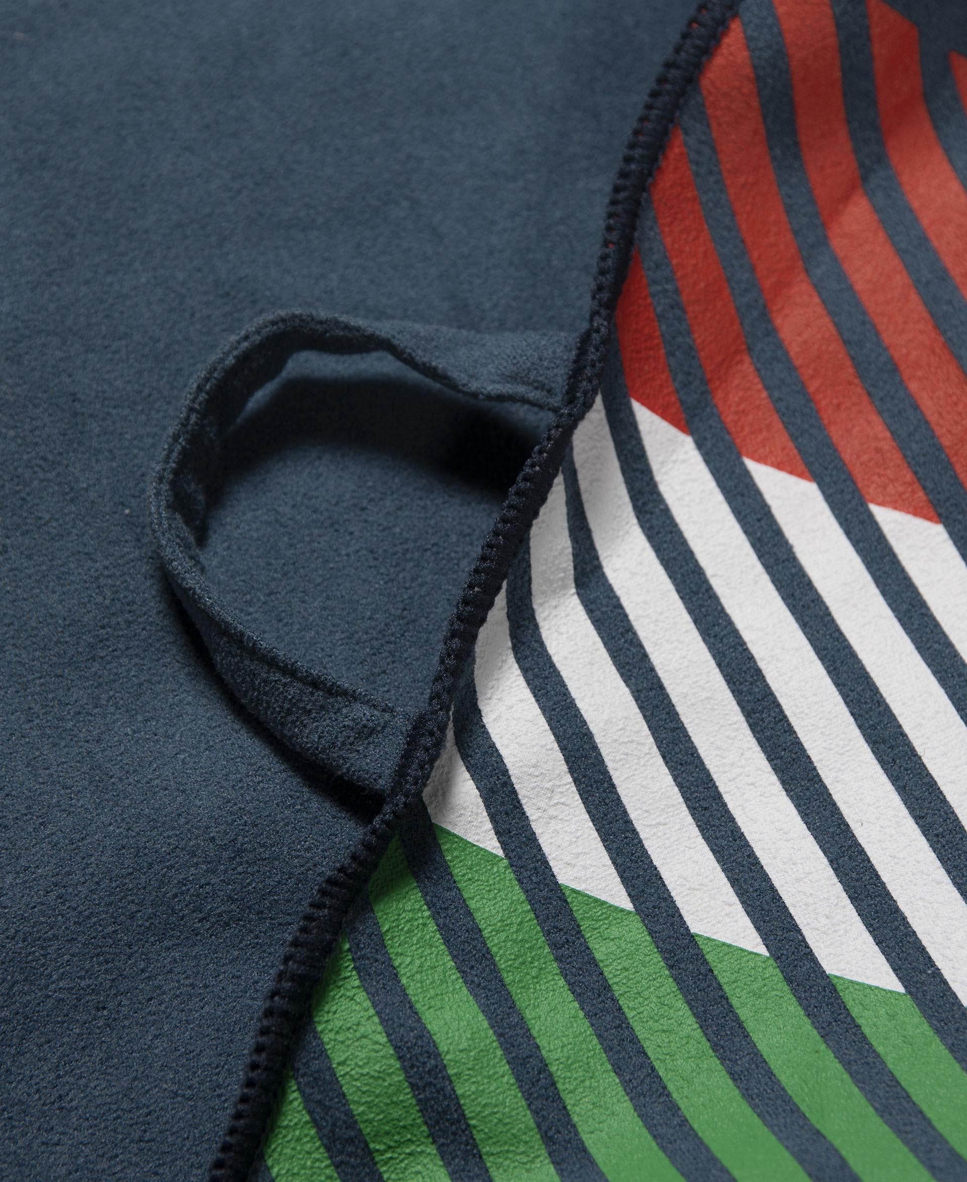 ARENA Telo in Microfibra XL Fin 005854 ARENA Telo in Microfibra XL Fin 005854